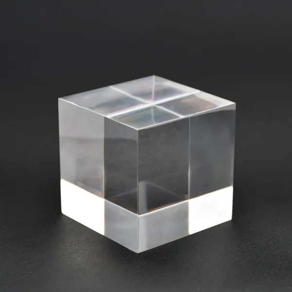 Foto Cubi in Plexiglass