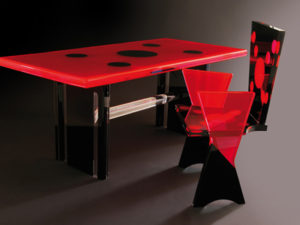 methacrylate desk 'Coccinella' by Poliedrica