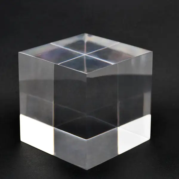 000136_4 160mm methacrylate cubes